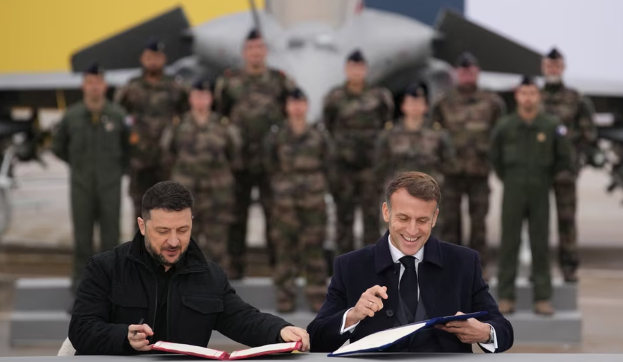 Ukraina arrin marrëveshje me Francën për aeroplanë