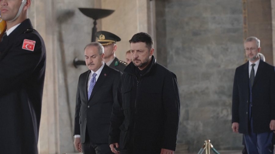 Zelenski në Turqi për paqen, Rusia nuk merr pjesë, mohon