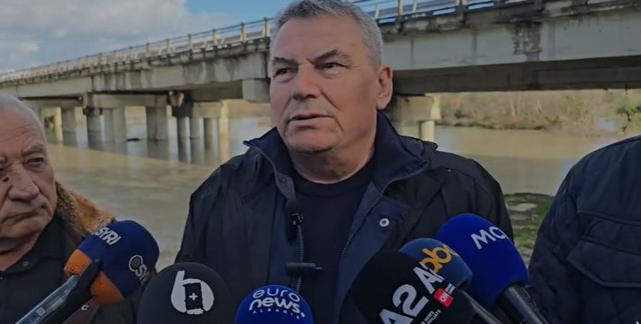 Rrezik nga prurjet në Mifol, Çako inspekton situatën,