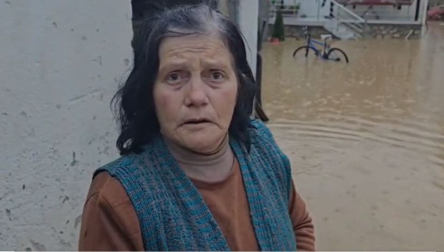 “Na janë mbushur dhomat me ujë”, përmbyten
