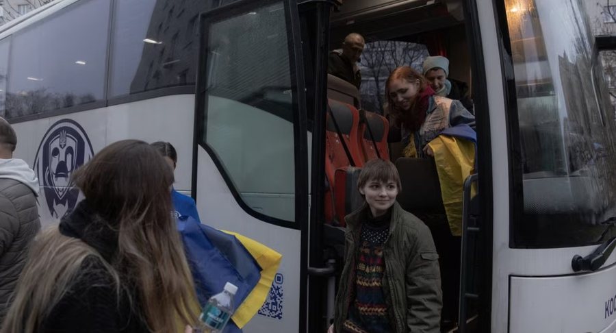 Lukashenko liron 31 ukrainas të burgosur në Bjellorusi