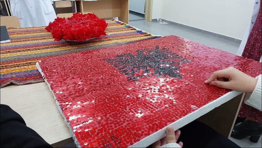 Kryeministri e nis ditën kuq e zi: Atmosfera e bukur e festave të