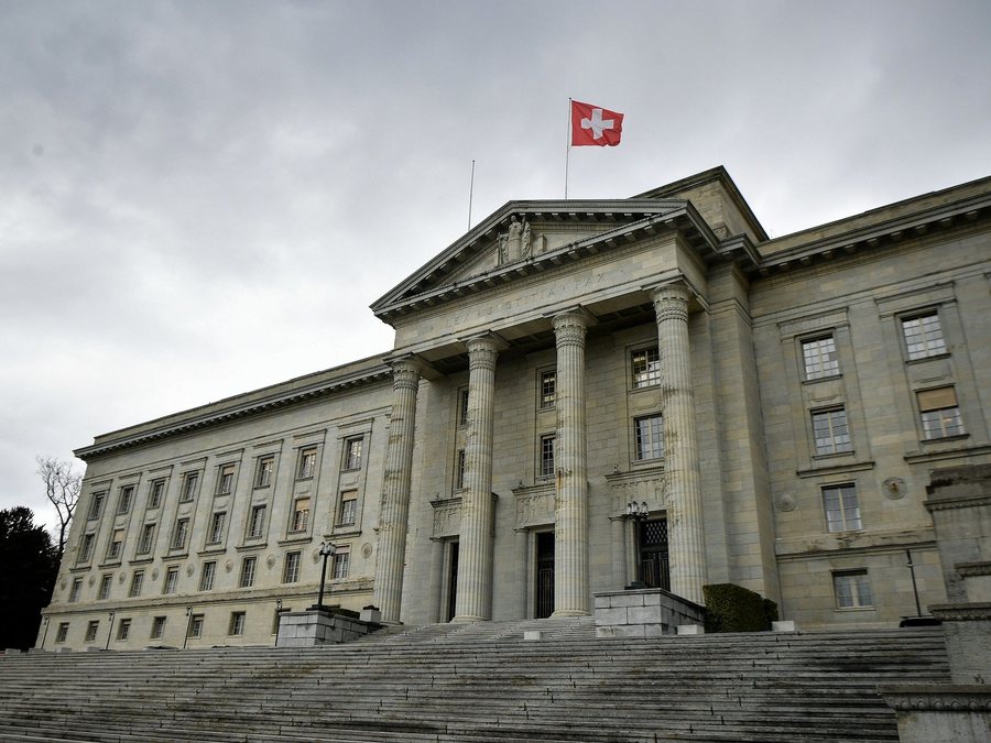 Një gjykatë në Zvicër dënon dy shqiptarë për