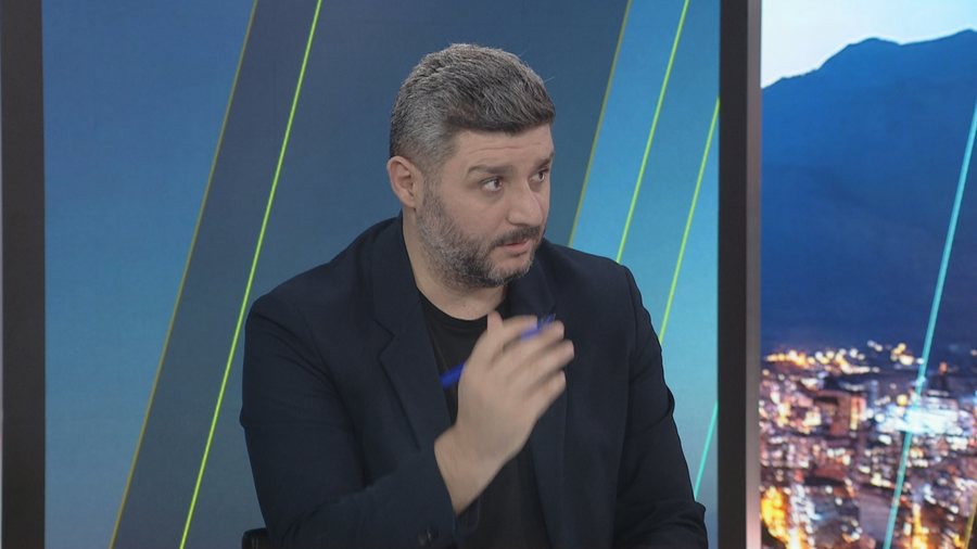 "Lëvizje tektonike kundër PS" Gazetari zbulon prapaskenat: