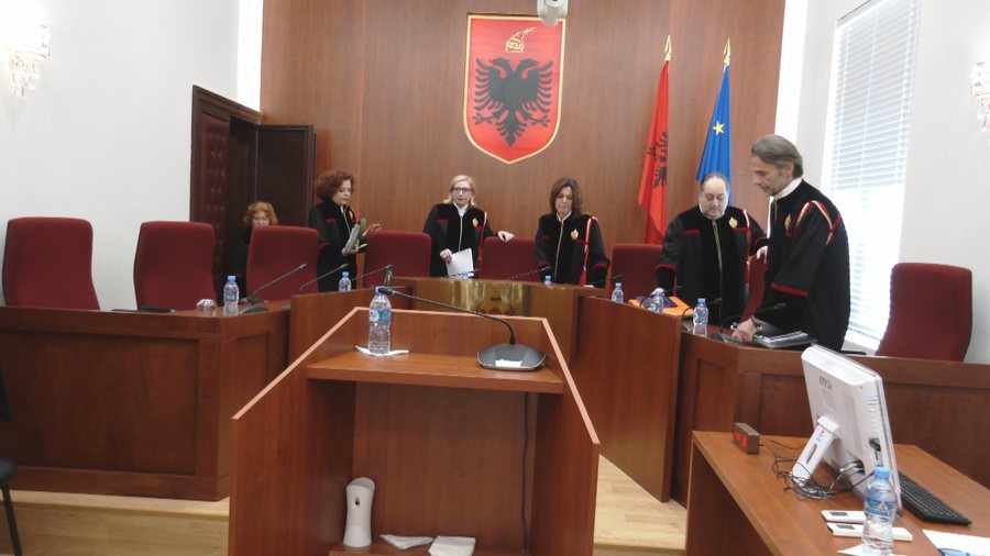Kushtetuesja mban pezull Ballukun. Kolegji merr kohë, shqyrton ankimin