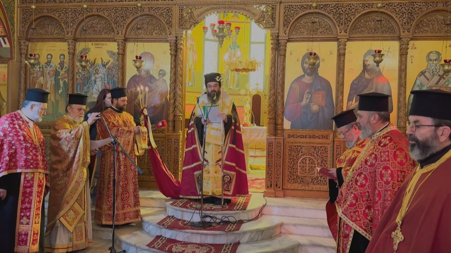 Sipas traditës së Fan Nolit, meshë për bekimin e flamurit