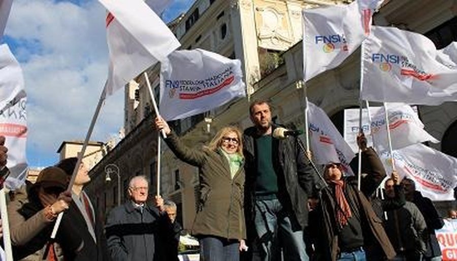 Asnjë përditësim online! 10 vite pa kontratë pune,