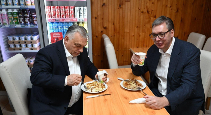Diplomaci me byrek e kos, Orban tenton të shpëtojë Serbinë,
