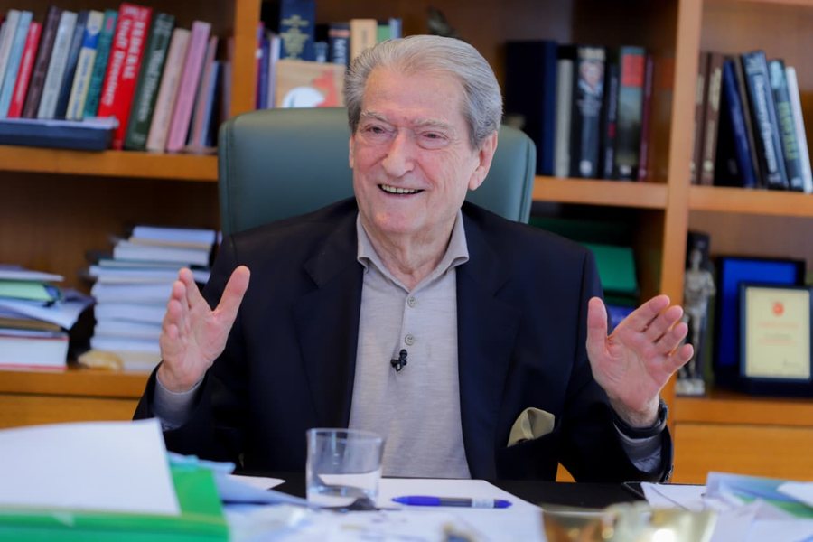 Berisha: Mesazhi i presidentit Trump dhe sekretarit Rubio për luftën