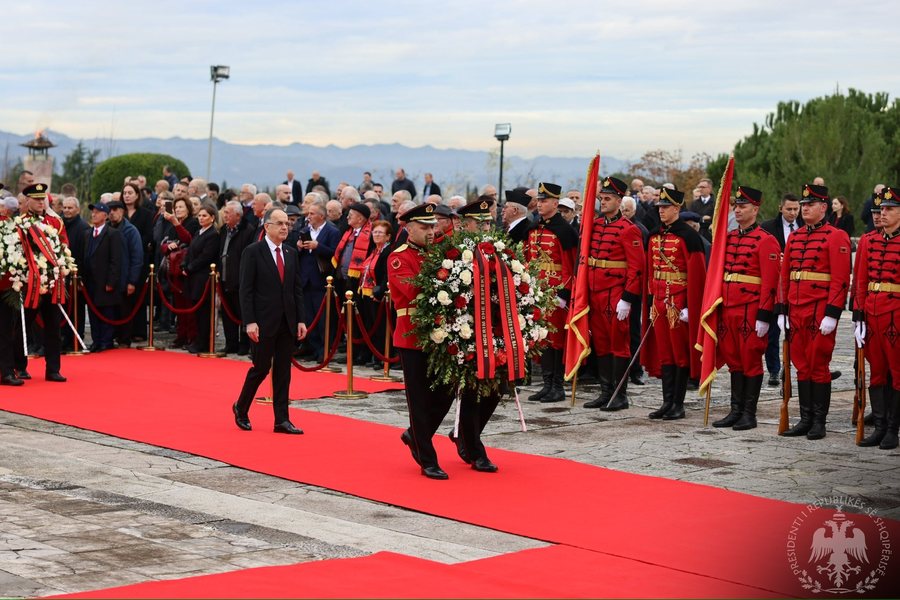 Dita e Çlirimit, Begaj: Detyrim i përditshëm për të