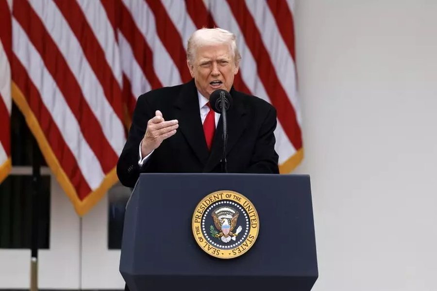 Mbyllet hapësira ajrore në Venezuelë, Trump: Sulmet tokësore