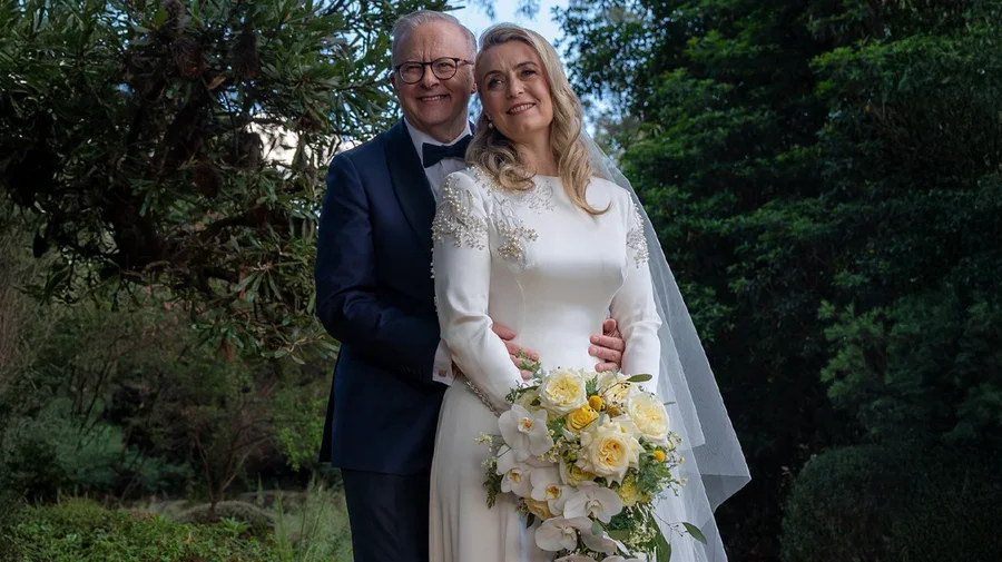 Martohet në moshën 62-vjeçare kryeministri australian Anthony