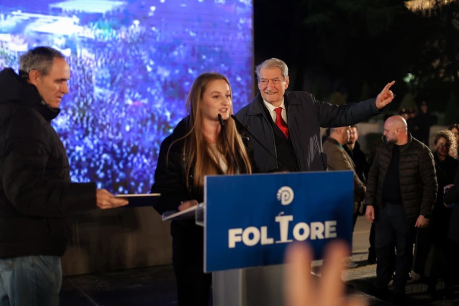 Berisha thirrje mbështetësve: Të përgatitemi për