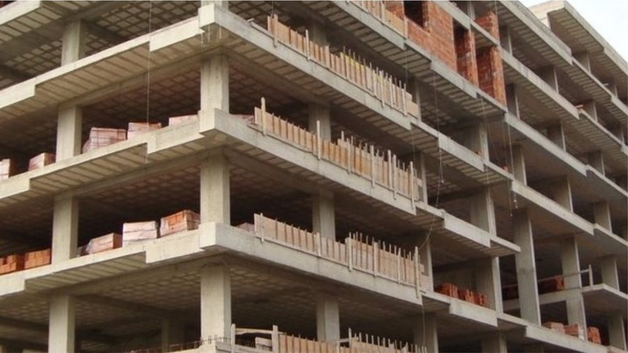 Punëtori 64-vjeçar humbi jetën në Paskuqan, arrestohet