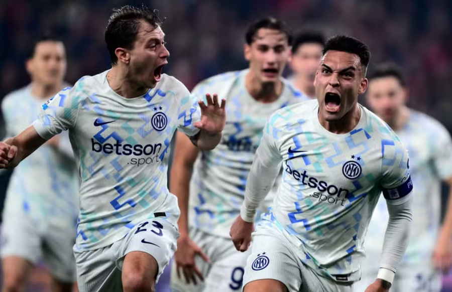 Interi mposht Genoan dhe rikthehet në krye të Serie A