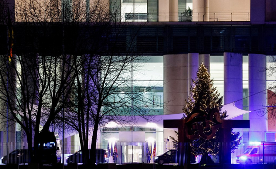 Bisedimet me SHBA-n&euml; n&euml; Berlin, Ukraina p&euml;rsh&euml;ndet