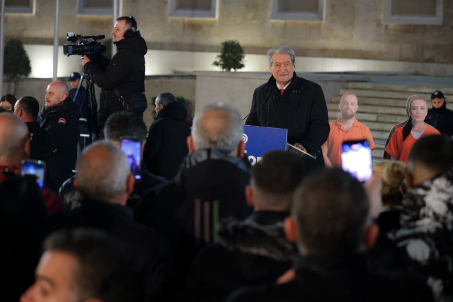 Berisha: Kur ne të zëmë këtë shesh me betimin se nuk do