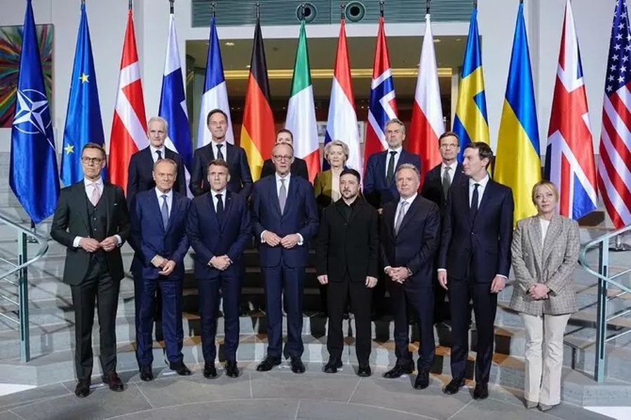 Progres në garancitë për Kievin, Trump: Paqja është