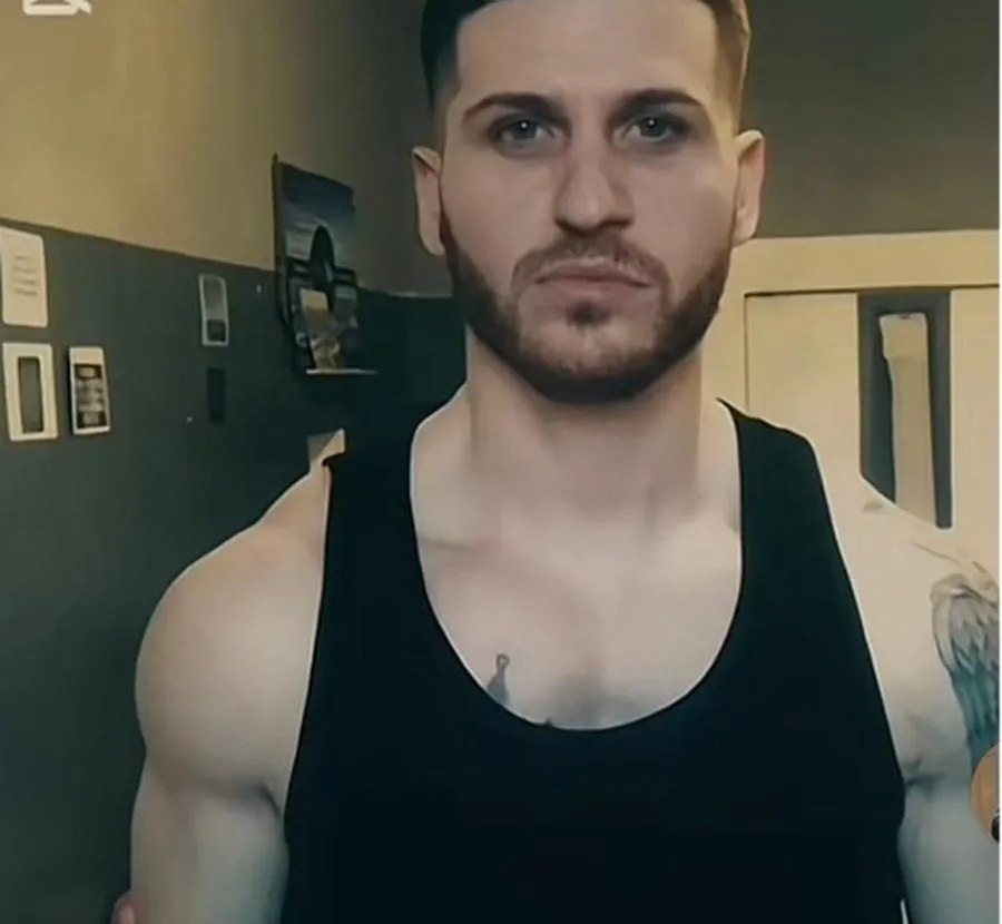 Plagoset me armë zjarri personazhi i njohur i TikTok