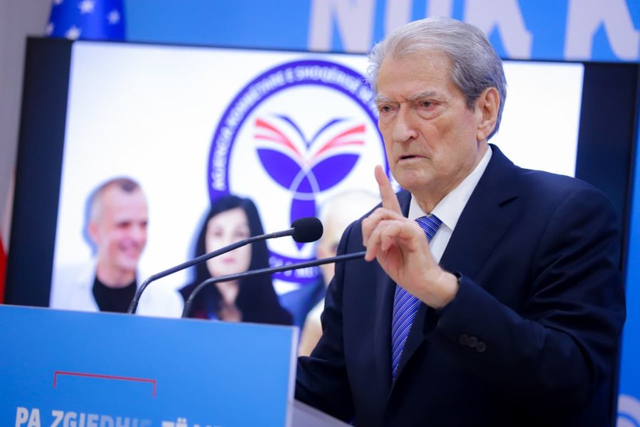 “Dosja e AKSHI, organizatë kriminale”, Berisha: Hetimet të