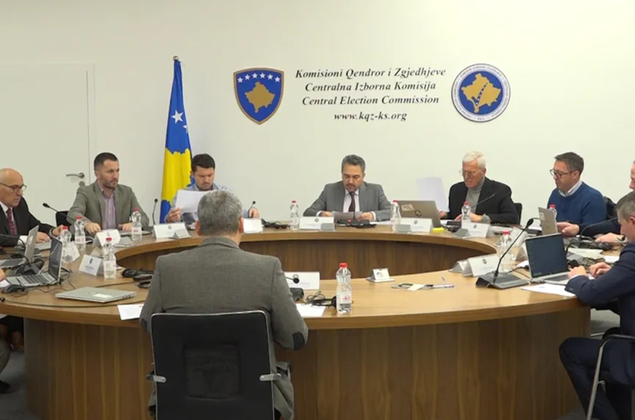 KQZ leht&euml;son votimin p&euml;r personat mbi 80 vje&ccedil;