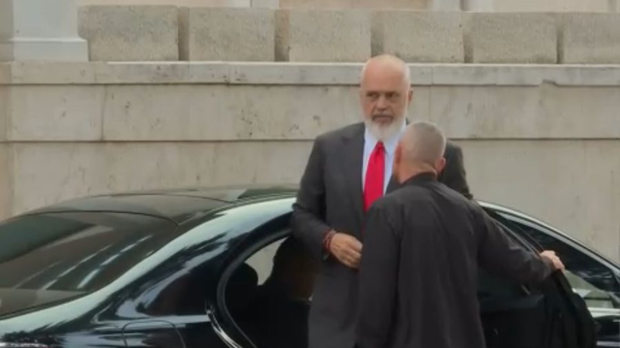 “Heqja e imunitetit të Ballukut”, Rama: Arrestet pa gjyq