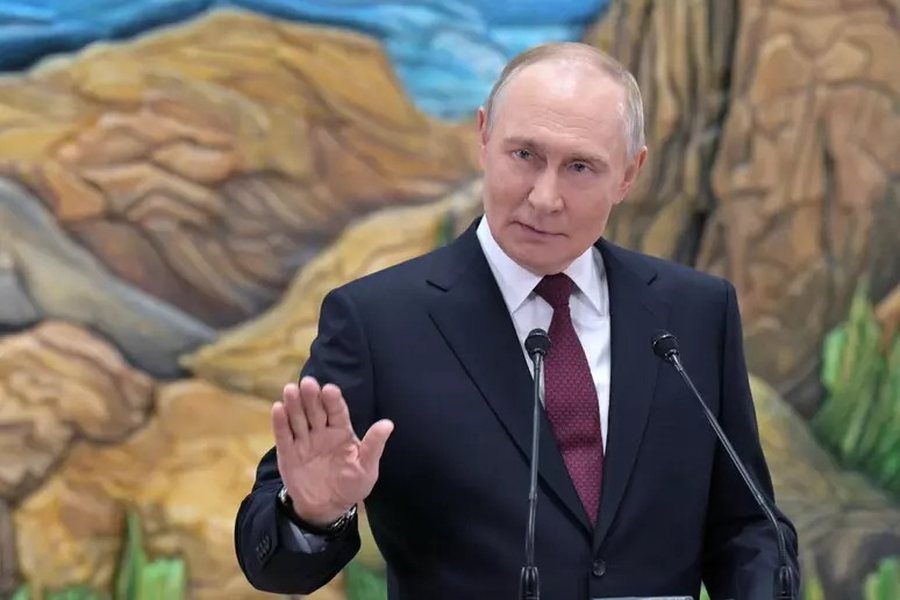 Putin refuzon t&euml; heq&euml; dor&euml; nga Donbasi, refuzon arm&euml;pushimin