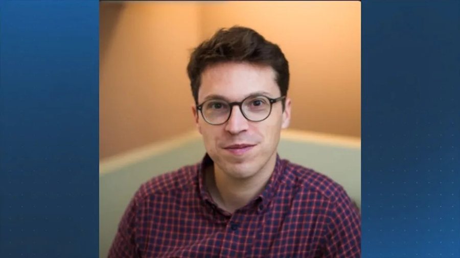 Q&euml;llohet p&euml;r vdekje n&euml; sht&euml;pin&euml; e tij profesori i