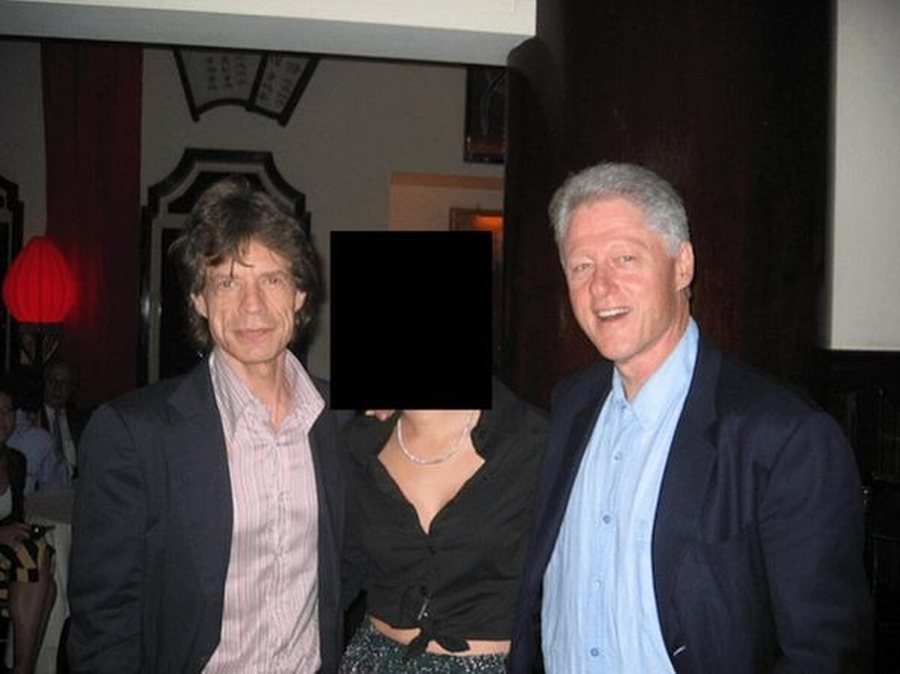 Banjat dhe darkat e Clinton me Mick Jagger, publikohen dosje dhe foto
