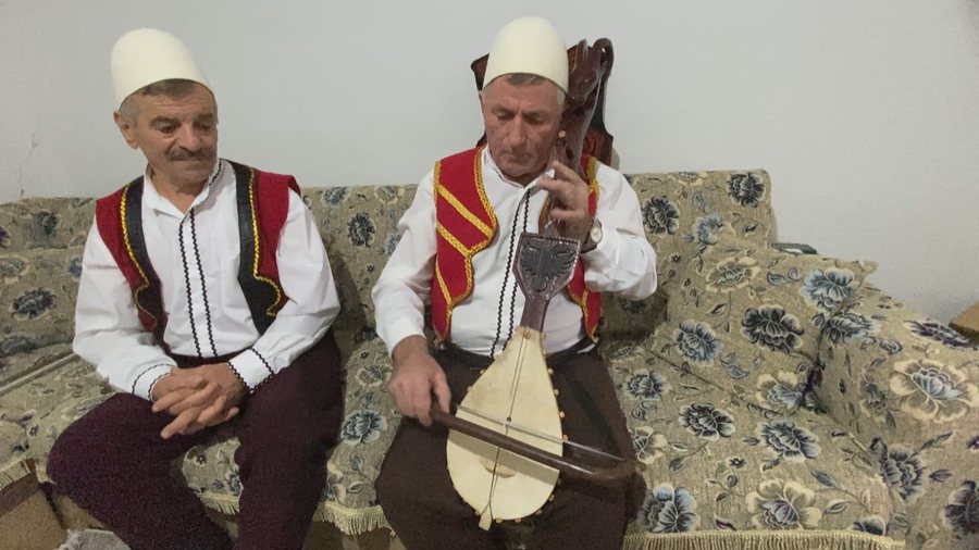 Vet&euml;m UNESCO nuk mjafton, lahuta, instrumenti q&euml; shpreh ndjenj&euml;n