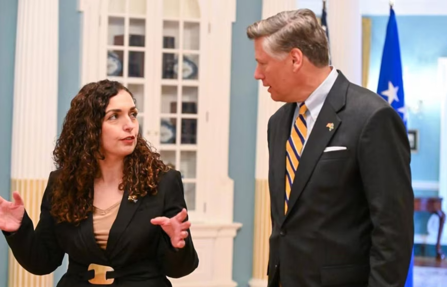 Osmani bisedon me z&euml;vend&euml;ssekretarin Landau p&euml;r sigurin&euml;,