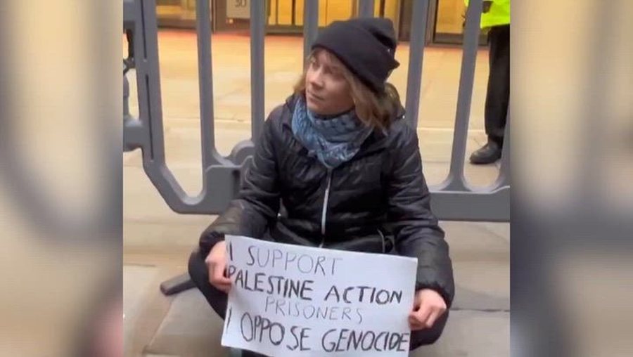 Arrestohet n&euml; Lond&euml;r Greta Thunberg