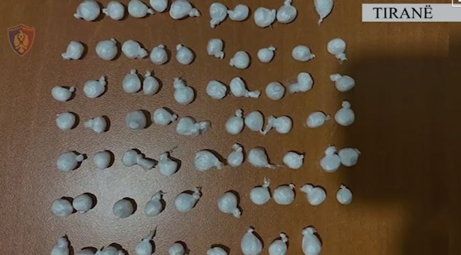 Shkat&euml;rrohet rrjeti i drog&euml;s n&euml; Tiran&euml;, 22 t&euml; arrestuar