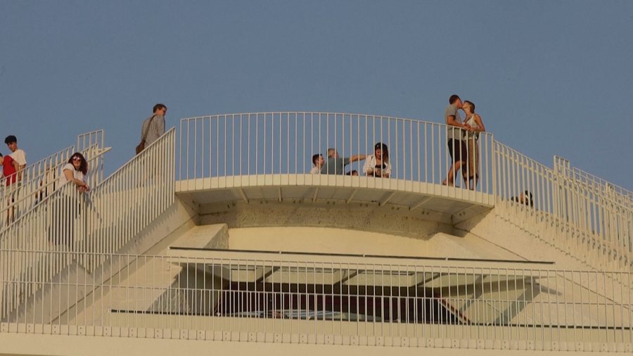 Turist&euml;t nuk nxit&euml;n konsumin, ekonomia e vendit u rrit me vet&euml;m