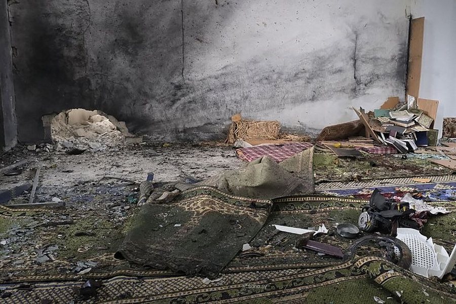 Sulm me bomb&euml; gjat&euml; lutjeve t&euml; s&euml; premtes n&euml; nj&euml;