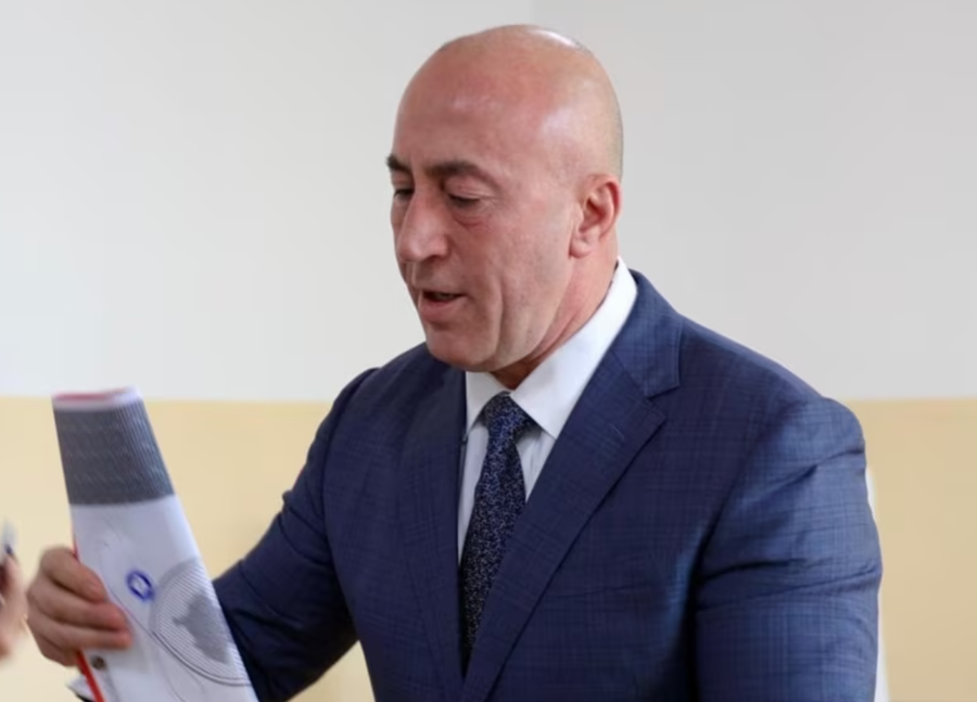 Kandidati i AAK-s&euml; p&euml;r kryeminist&euml;r voton n&euml; Gllogjan