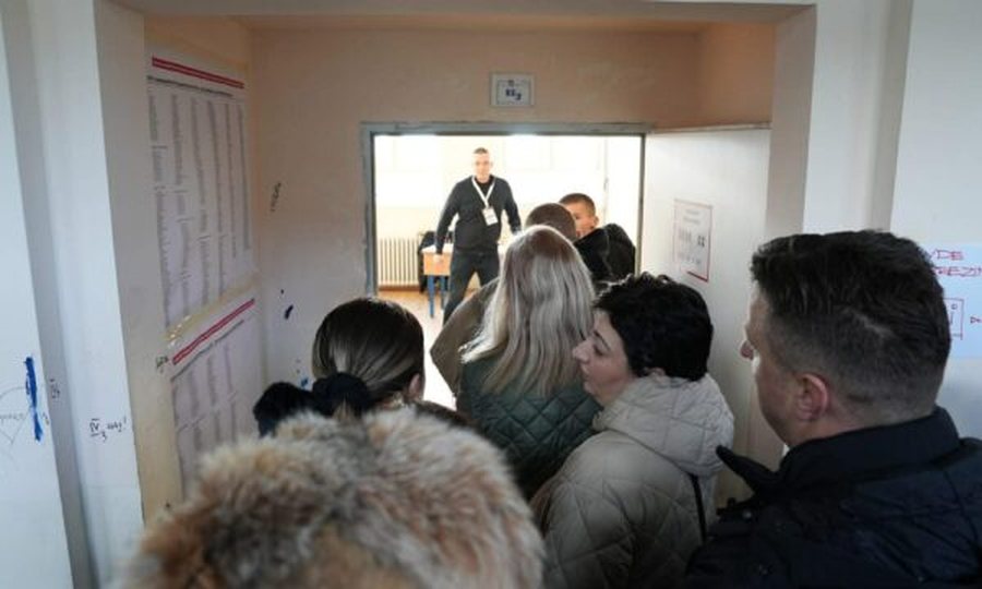 Shkon n&euml; 38% pjes&euml;marrja e votuesve n&euml; zgjedhjet parlamentare