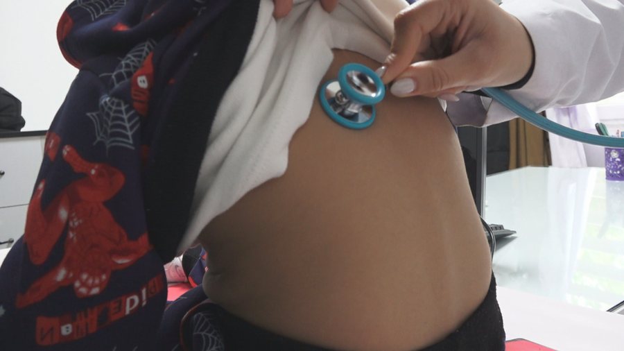 18 f&euml;mij&euml; me fruth n&euml; nj&euml; vit, ISHP: Vaksinoni