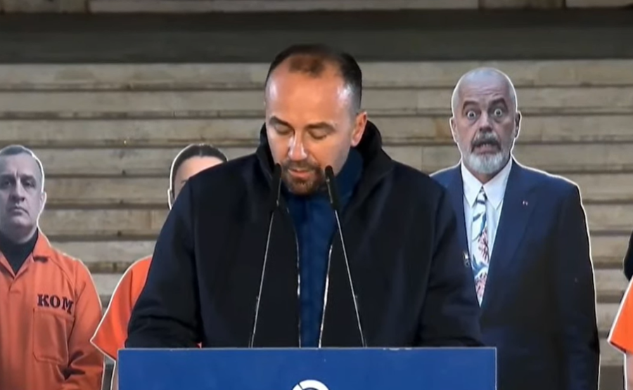 Berisha nga &lsquo;Foltorja&rsquo; para Kryeministris&euml;: Edi Rama ka vdekur