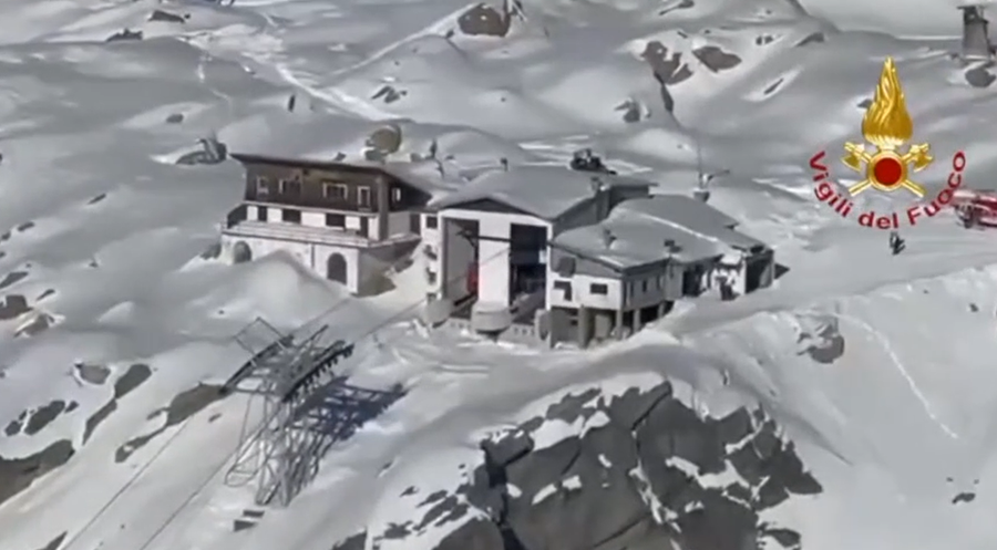 Incident i r&euml;nd&euml; n&euml; alpet italiane, t&euml; plagosur dhe 100