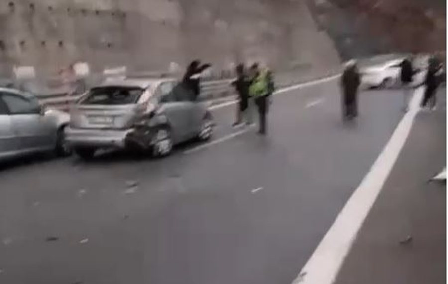 Aksident edhe te Rruga e Kombit