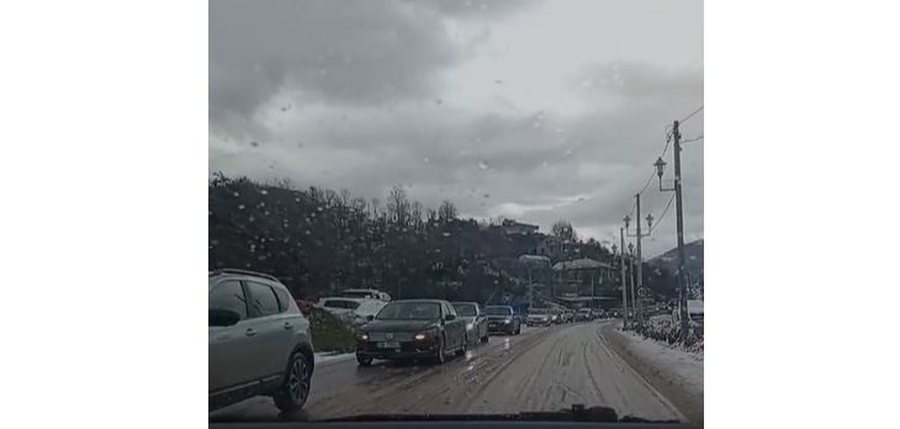 Prej or&euml;sh n&euml; trafik n&euml; aksin Qaf&euml; Than&euml;- Librazhd,