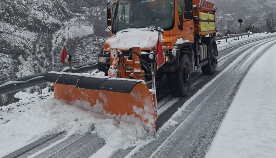 Bor&euml; dhe akull n&euml; veri, thirrje p&euml;r kujdes ndaj drejtuesve