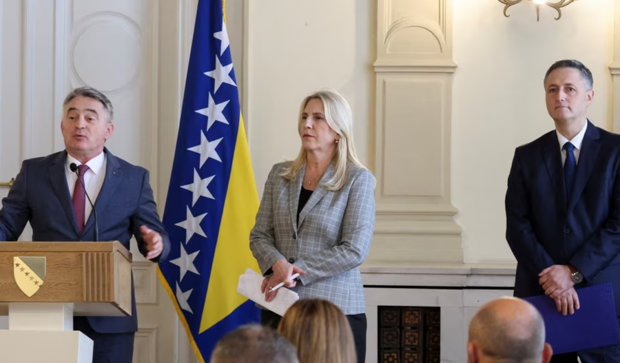 Bosnja shprehet e gatshme për të dërguar trupa paqeruajtëse