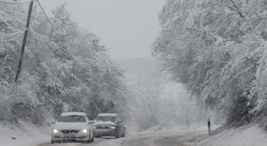 Ministria e Infrastruktur&euml;s thot&euml; se t&euml; gjitha rrug&euml;t