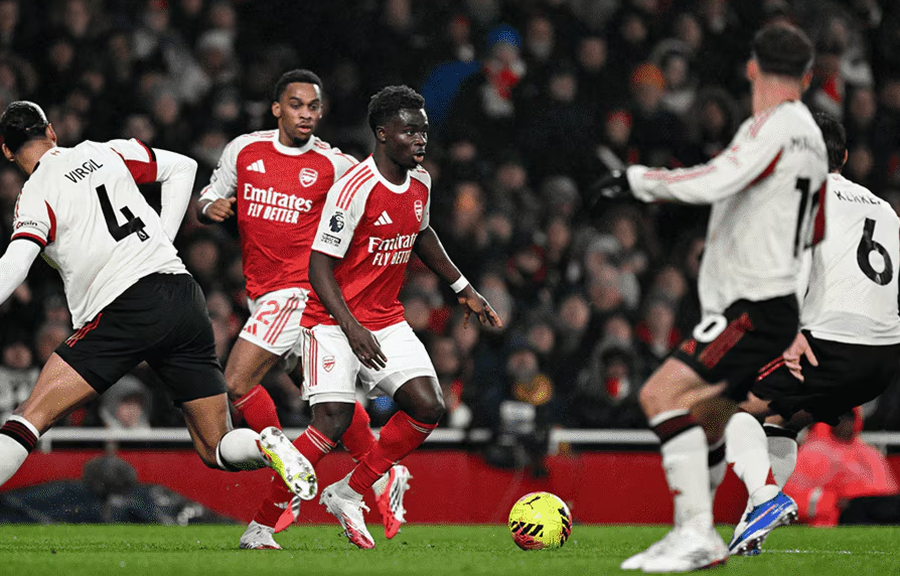 Premier League/ Arsenal dhe Liverpol ''në paqe'',