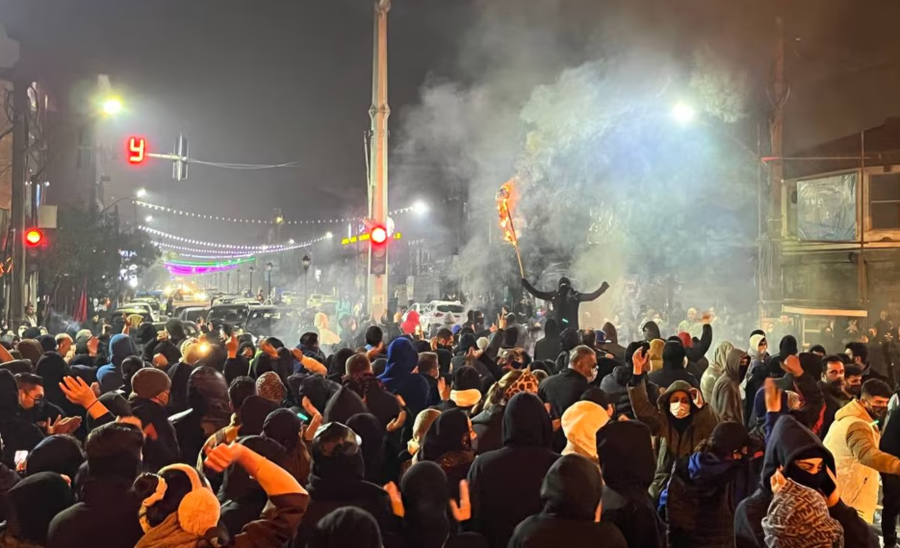 Udh&euml;heq&euml;sit evropian&euml; e d&euml;nojn&euml; vrasjen e protestuesve