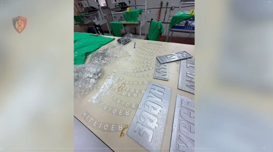 Zbulohet në Kamëz magazina ku stampoheshin veshje me logo false,