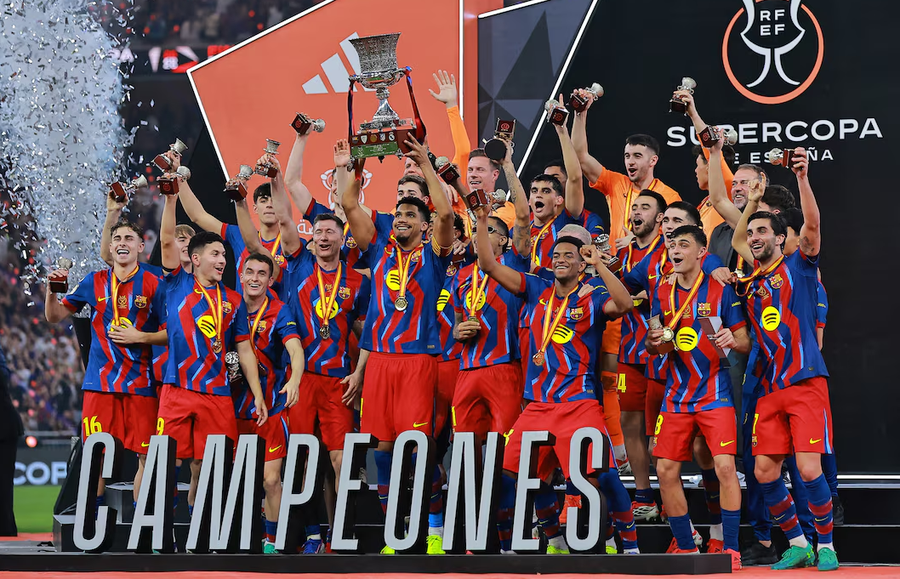 Superkupa e Spanj&euml;s dhuron emocione pafund, Barcelona mposht Realin