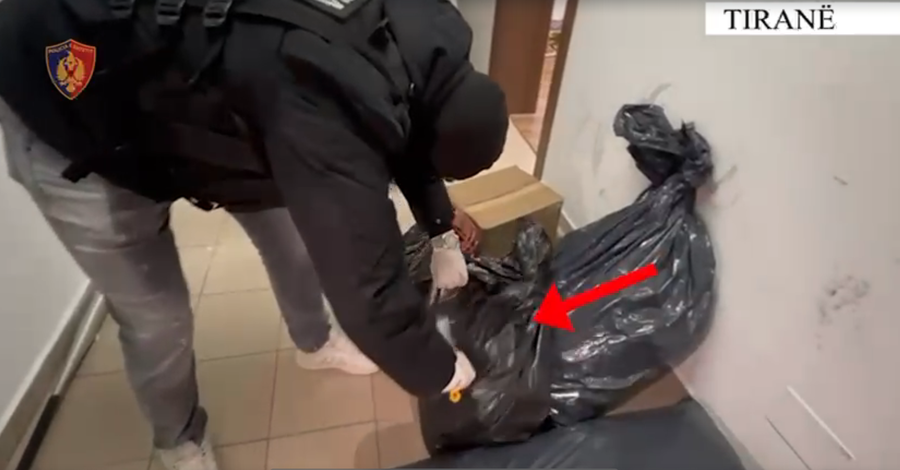 Me 60 kg kanabis n&euml; makin&euml;, arrestohet 52-vje&ccedil;ari n&euml;